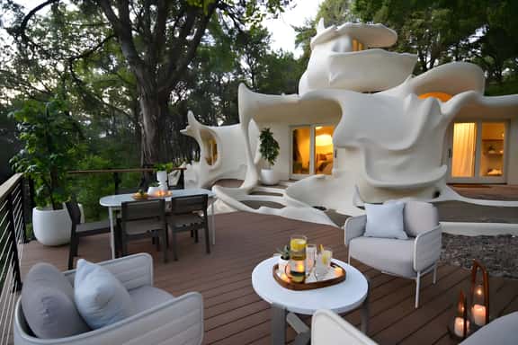The Bloomhouse - Image 1